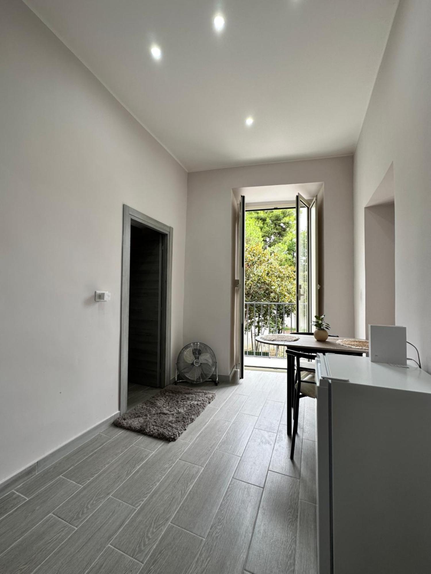 Di Vaio S Apartament Apartment เนเปิลส์ ภายนอก รูปภาพ